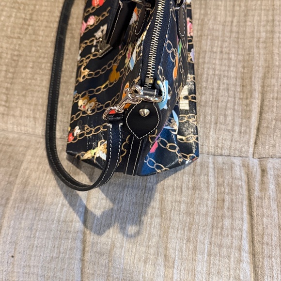 Dooney & Bourke Disney 11 x 13 character satchel with detachable strap black - Picture 6 of 12